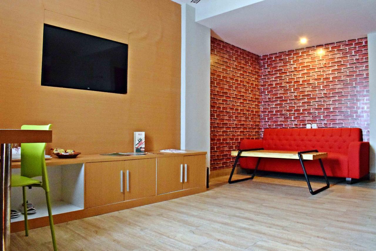 Meotel Purwokerto Eksteriør bilde